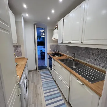 아파트 Maison Mele *